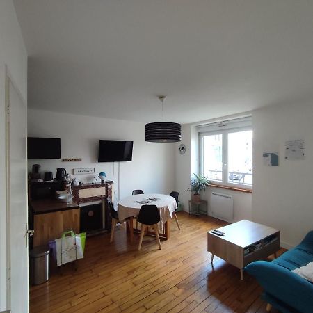Appartement 2 Pieces Centre De Vannes Avec Parking Prive Zewnętrze zdjęcie